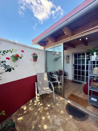 QUIET APARTMENT AMONG GARDENS