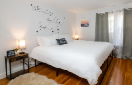 Lovely 1.5 bedroom in the great historic town