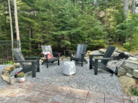 cozy 1 bedroom, 1 bath, sleeps 4 fully equipped apartment Hotels in Boothbay