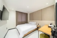 Namwon Yvonne Hotel Hotel a Namwon-si