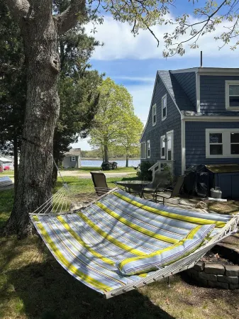 3 Bedroom Home Facing Inner harbor with 1st Floor King Bedroom. Отели в г. Вэрхэм