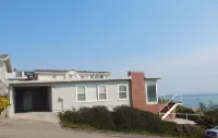 Ocean Views and Oversized Deck - Charming Vintage Beach House