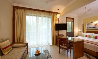 Sea Breeze Sarovar Portico Varca Goa
