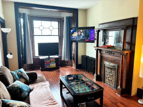 Charming 3-bedroom house in Troy, near RPI, Albany, & Saratoga Hotels in Troy