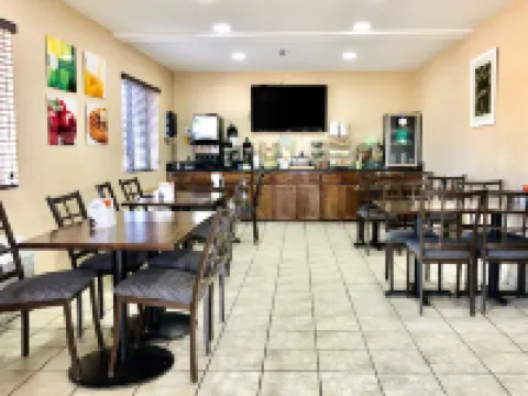 Quality Inn I-70 at Wanamaker Hoteles en Topeka