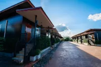 Oresort Resort Hotels in Amphoe Prasat