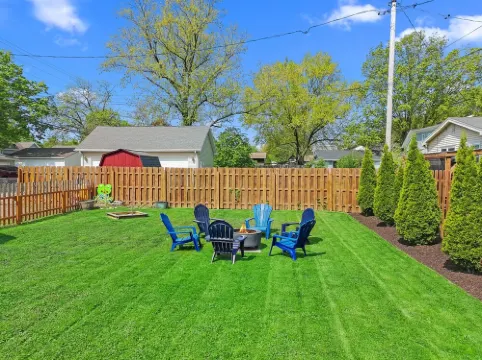 Pedal II - Private 2 Bedroom Apartment Close to Town ~ Walk Everywhere!