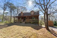 Family Friendly, Sleeps 11, Pets allowed! Hotels near Don Carter State Park