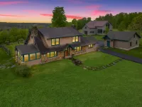 Heated Pool and Mountain Views - Stunning Musical Oasis Escape Hotels in Greenfield