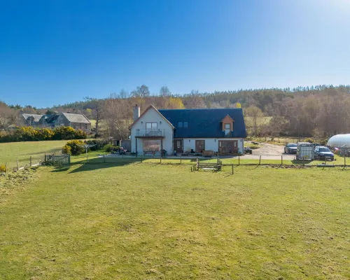 Crofters View Hotels in Beauly