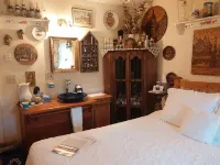 Oasis Bed and Breakfast Hotels in Springville