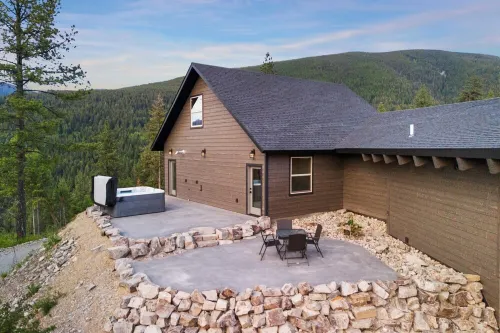 Mountain retreat near Trout Creek MT with hot tub, fire pit and Mountain views