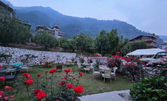 Hill River Resort by West Western