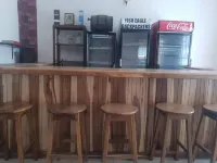 Fish Eagle Backpackers - Pet friendly