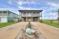 Spacious & Pet Friendly + Game Room Sleeps 10