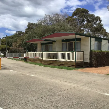 Dylene Holiday Park