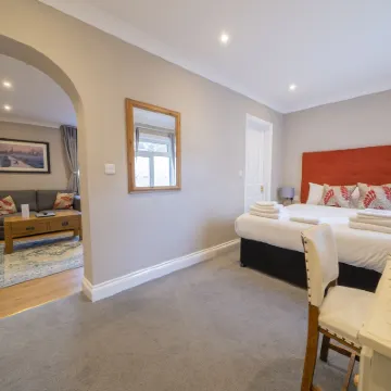 梨樹服務式公寓 索爾茲伯裡附近的飯店