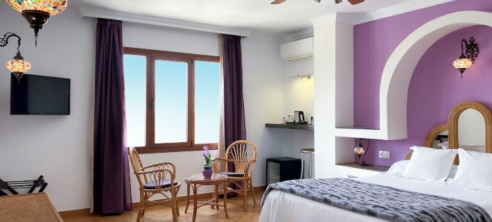 Hostal Alhambra - Adults Only Hotels in Nerja