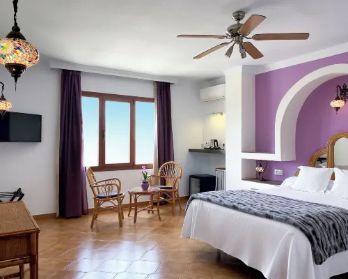 Hostal Alhambra - Adults Only Hotels in Nerja