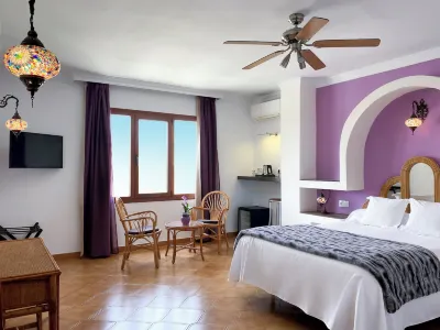 Hostal Alhambra - Adults Only