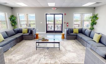 Viewpoint Condominiums