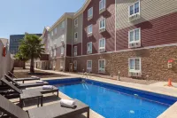 Extended Suites Tijuana Macroplaza - Family