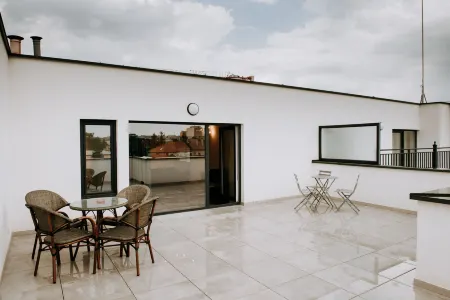 Zen Central Apartments Отели рядом с Аэропорт Клуж-Напока