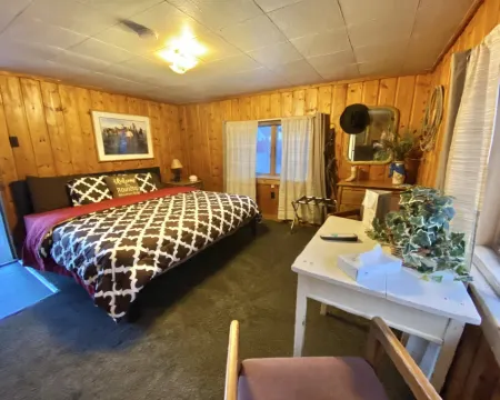 Roundtop Mountain Vista - Cabins and Motel Hotels in Thermopolis
