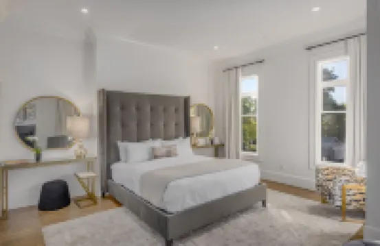 The George - Luxury Boutique Inn
