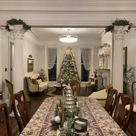 Belle Louise Historic Bed & Breakfast
