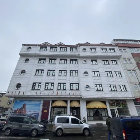 Hotel Kent Ani