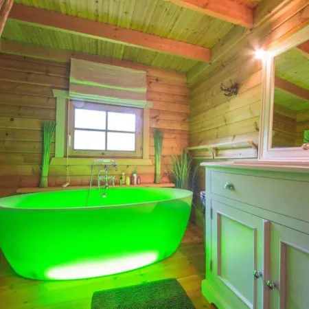 Charming Chalet in Durbuy Near Adventure Valley