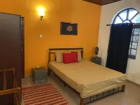 Breeze of Paradise Hotels near University of Sri Jayewardenepura