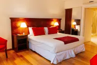 Hotel Plaza Central Canning Hoteles cerca de Plaza Alfonsina Storni
