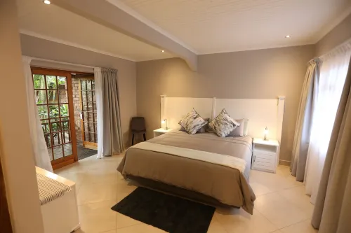 Rhino Coast Guesthouse - Beach