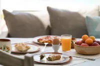 Tinos Resort - breakfast