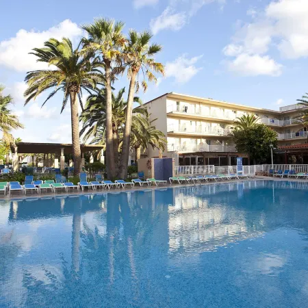 Club Hotel Aguamarina