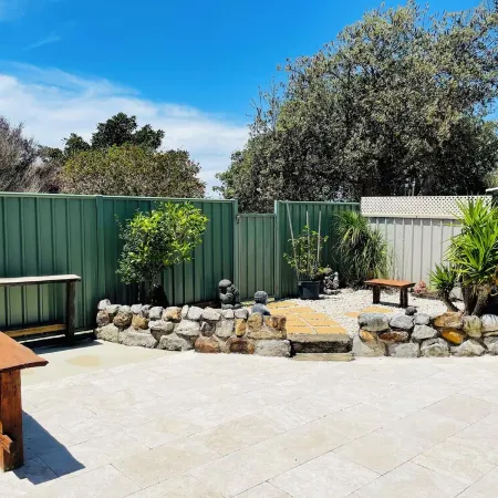 Tuncurry Tranquility family and dog friendly house / garden conveniently located