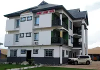 Ramat Luxury Hotel فنادق في Kwabre