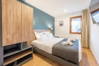 Les Tonnelles Hotels in Sevrier