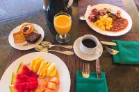 Accra Beach Hotel - Parkplatz