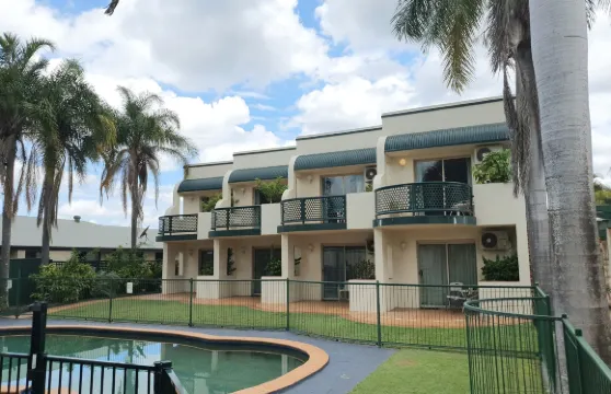 麥克尼汶斯公園旅館