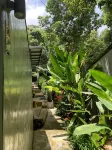 Beachbox@KohChang Hotel di Teluk Bang Bao