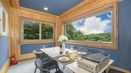 Gyeongju Themandi Pension Отели рядом с достопримечательностью «Бомун-Лейк-Курорт»