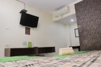 Bamboe Inn 2 Homestay Hotels in Jagabaya III