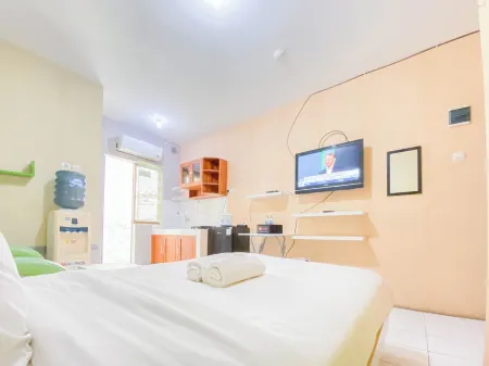 Great Deal Studio at Gateway Ahmad Yani Cicadas Apartment