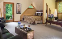 Cherry Valley Manor Hotel di 
