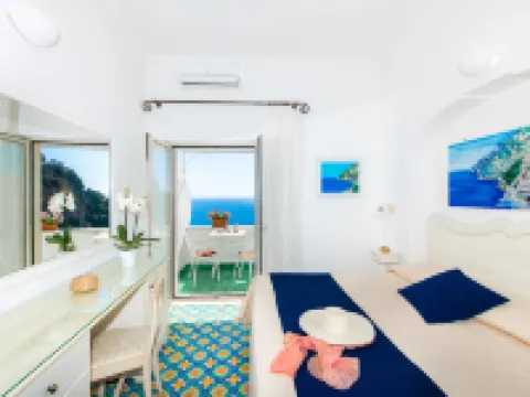 กาซากวาดาโญ โรงแรมในโพสิตาโน่