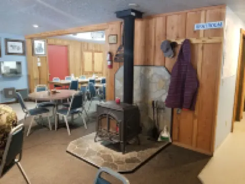 Sourdough Lodge Hotels in Lowman
