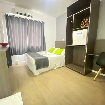 Rezende Suítes Hotel โรงแรมใกล้หาด Laranjeiras Beach
